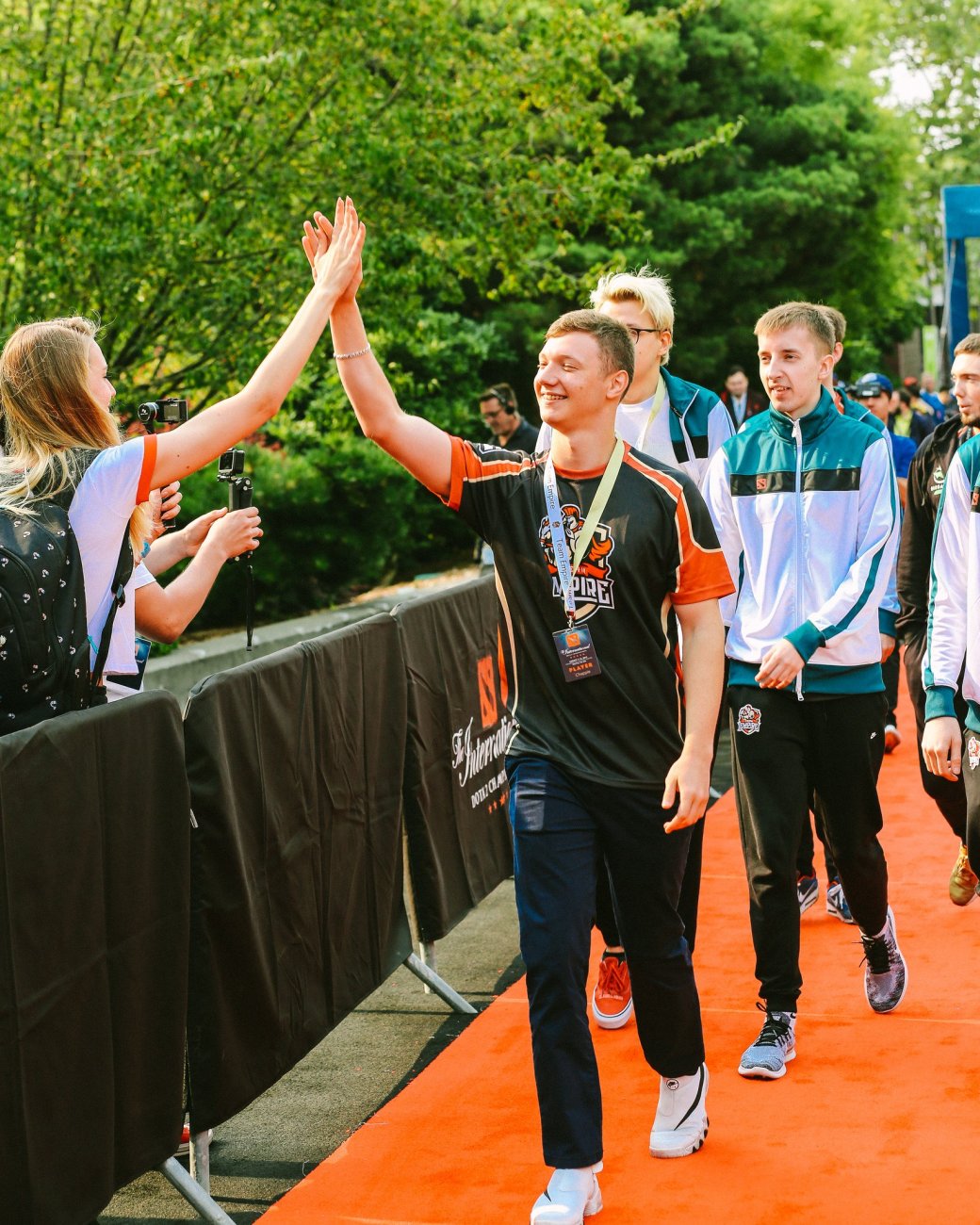 10 лучших кадров первого дня плей-офф TI7. - Изображение 4 10 лучших кадров первого дня плей-офф TI7. - Изображение 4