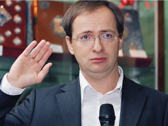 Минкульт обсуждает введение штрафов за скачивание пиратского контента Минкульт обсуждает введение штрафов за скачивание пиратского контента